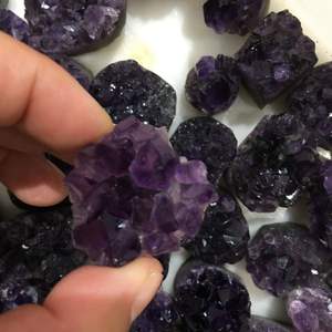 סיטונאי טבעי אורוגוואי אמטיסט קריסטל אשכול דקורטיבי קריסטל אמטיסט אשכול - Product Image 6