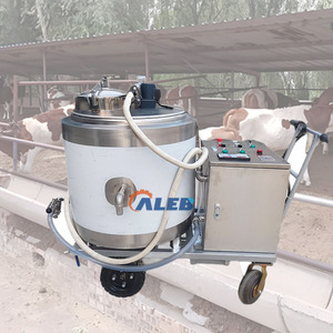 Machine d'alimentation entièrement automatique pour élevages bovins, avec réservoir en acier inoxydable, remorque d'allaitement pour veaux pour ferme laitière - Product Image 1