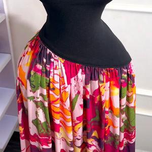 Vestidos de mujer nuevos con estampado, cuello redondo, sin mangas, con pliegues, cintura alta y lazo, estilo línea A, a la moda. - Product Image 4