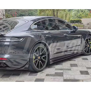 Faldones laterales de fibra de carbono seca estilo Paktechz para Porsche Panamera 971 971.1 971.2 2017-2023 - Product Image 3