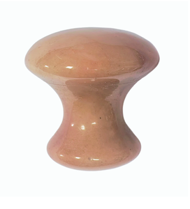 Produits de beauté et de bien-être : Pierre de massage Gua Sha en forme de champignon en jade aventurine rouge pour le lifting du visage et l'infusion d'huile - Product Image 1