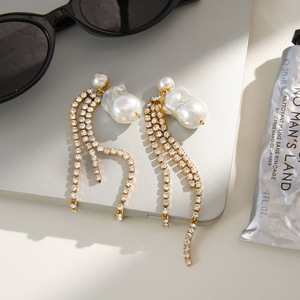 <b>Tassel</b> Drop <b>Earrings</b> With Pearl And Rhinestone Chain Gold Plated For Party Fashion Jewelry - Product Image 4