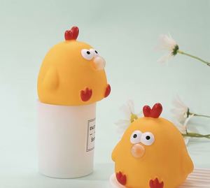 Poulet souple à bulles personnalisé - Jouet anti-stress mignon à presser et à faire éclater des bulles - Product Image 4