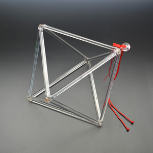 Cristal de Quartz Clair Chant Double Pyramides Pour La Thérapie Par Le Son - Product Image 6
