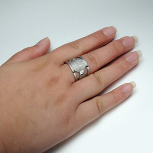 แหวนสแตนเลสสตีลหนาสำหรับผู้ชายแหวนแบบเปิดสำหรับงานแต่งงานและงานเลี้ยง - Product Image 5