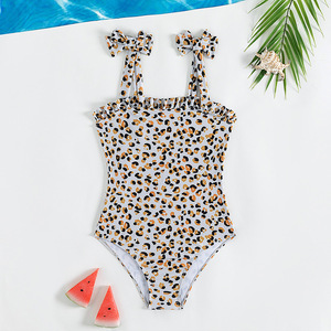Maillot de bain une pièce pour enfants, imprimé léopard, avec bretelles et nœud mignon, pour l'été et la plage - Product Image 1
