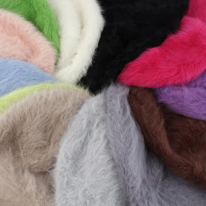 Gorro de invierno para mujer, gorros de piel sintética peluda, gorro de calavera de Color sólido, suave, cálido, holgado, Y2k, gorro para mujer, protección para los oídos - Product Image 6