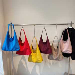 Bolso de Terciopelo Retro Personalizado para Mujer, Bolso de Hombro de Gran Capacidad, Bolso Tote para el Trabajo con Logotipo - Product Image 3