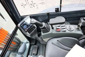 Mini-excavatrice industrielle domestique LonKing CMD6035 LONG GONG de 3,5 tonnes équipée d'un moteur Hengli. Petite pelle mécanique. - Product Image 6