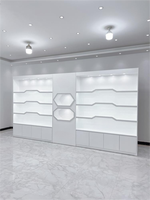 Meubles de présentation modernes pour salons de beauté, supermarchés et hôpitaux – Dimensions et couleurs personnalisables, en bois durable