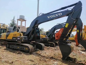 Excavatrice sur chenilles hydraulique Volvo EC210 d'occasion, Volvo 210 EC210B EC210D - Product Image 3