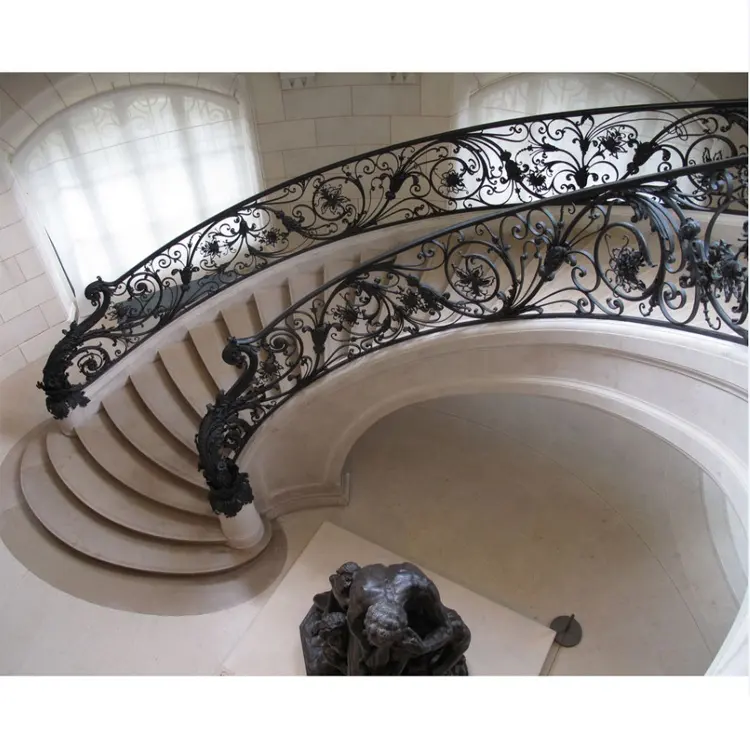 Escalera de espiral decorativa, accesorios de hierro fundido, hierro forjado para puerta, exterior y jardín