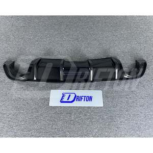 Phong cách thể thao sợi carbon khuếch tán phía sau cho Infiniti Q50 2013-2024 - Product Image 1