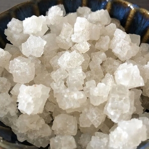 Chlorure industriel CAS 99% de sodium de <span class=keywords><strong>sel</strong></span> de catégorie industrielle 7647 utilisé comme additif concret ou ralentisseur NaCl fabriqué en Chine - Product Image 2