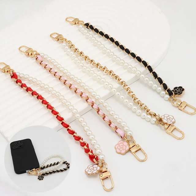 2026 New In-stock -style Pearl Lanyard with Customizable logo and Flower Design Universal Phone Strap for Phone Cases