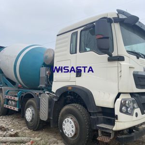 Mezclador de <span class=keywords><strong>hormigón</strong></span> montado en camión Howo de 9 10 12 metros cúbicos de mayor calidad con máquina de camión <span class=keywords><strong>Precio</strong></span> más barato a la venta - Product Image 2