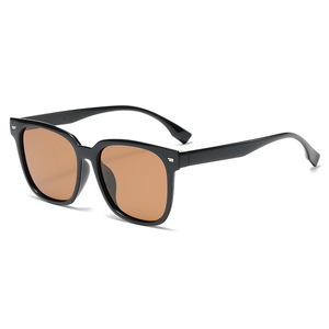 Lunettes de soleil polarisées 2025, rectangulaires, monture intégrale, protection UV380, unisexe, lunettes de soleil tendance pour adultes - Product Image 2