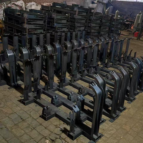 High Quality New Condition Conveyor Roller Support Bracket Painted with Roller Bearing