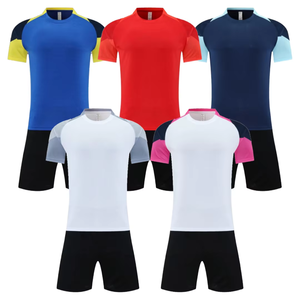 Uniformes de Fútbol Listos para Enviar, Diseños de Todos los Equipos, Uniformes de Fútbol Verde y Blanco para Hombre y Mujer, Conjunto de Camiseta de Fútbol - Product Image 1