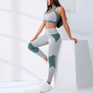Set <span class=keywords><strong>Yoga</strong></span> <span class=keywords><strong>di</strong></span> Alta Qualità, Abbigliamento Fitness da Palestra per Donne, Collezione 2026, Top e Leggings Bicolore per Signore - Product Image 2
