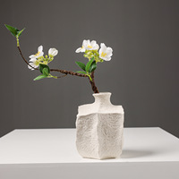 Vase en céramique artisanal de style chinois rétro Wabi-Sabi vintage, aspect haut de gamme, pour décoration intérieure, salon, table à manger, fleurs séchées