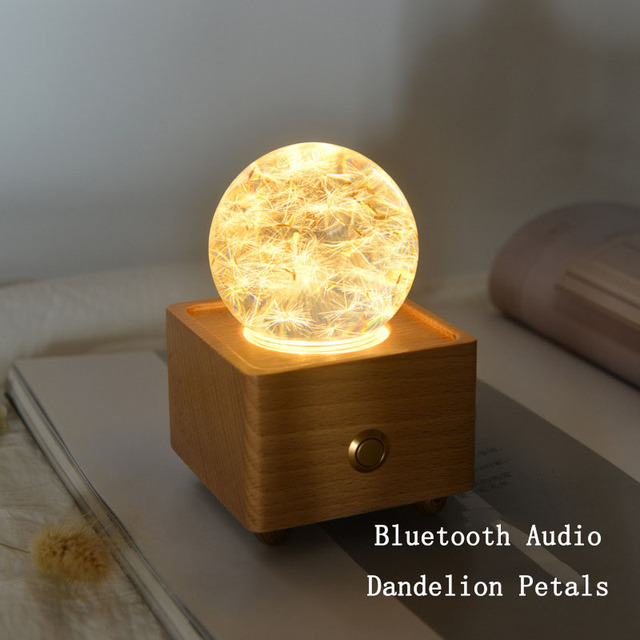 Hot Sale Glass Flower Music Box Preserved Portable Flower Speaker Crystal Flower Lamp