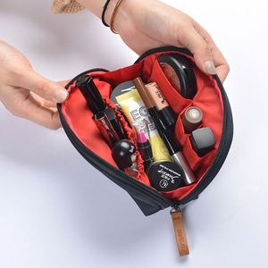 Sac de voyage cosmétique pour femmes à la mode, en forme de coquille, avec fermeture à glissière, pour filles - Product Image 3