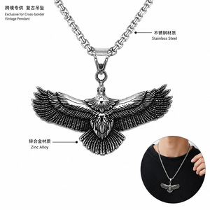 Collier pendentif aigle vintage en acier inoxydable, bijoux unisexes hip-hop pour motards - Product Image 4