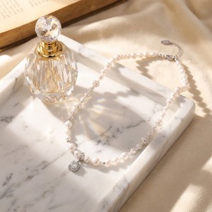 Collar JinSpark 'Ethereal Rose' de Varias Capas con <span class=keywords><strong>Perlas</strong></span> y Circonitas, Chapado en Oro de 18K - Product Image 3