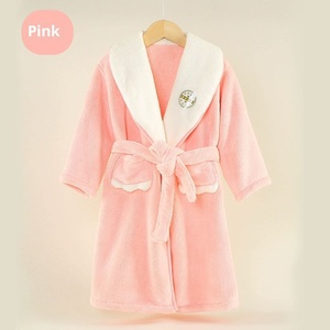 Peignoirs pour enfants automne et hiver vêtements à séchage rapide flanelle polaire chaud <span class=keywords><strong>robe</strong></span> <span class=keywords><strong>de</strong></span> <span class=keywords><strong>chambre</strong></span> enfants filles pyjamas à manches longues - Product Image 6