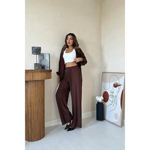 Conjunto Casual para Mujer al por Mayor, Camisa con Cuello Asimétrico y Solapa con Pantalones Anchos, Trajes Marrones Estilo Alice para Mujer, Nuevo Diseño - Product Image 4