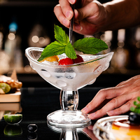 IJscoupe, dessertbeker, restaurantkom, fruitsapglas, melktheekop, milkshakebeker, koude drank, cocktailbeker voor thuis- en cafégebruik