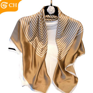 2025 anno nuovo Designer bianco <span class=keywords><strong>nero</strong></span> a righe donna eleganti sciarpe 100% seta personalizzazione morbido Comfort sciarpa donna - Product Image 3