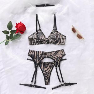 Completo Intimo Sexy in Rete con Fiocco Senza Ferretto, Stile Europeo e Americano, di Gran Tendenza - Product Image 6