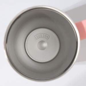 Gobelet isotherme à double paroi en acier inoxydable 40 oz avec logo personnalisé, poignée et couvercle Freesip pour les voyages - Product Image 6