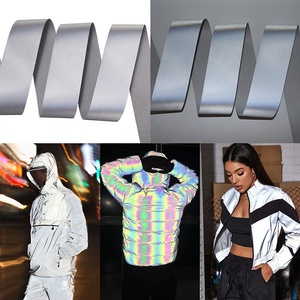 Youguang Polyester <span class=keywords><strong>TC</strong></span> vật liệu phản chiếu được sử dụng cho quần áo an toàn giao thông và thiết bị thể thao dải băng vải phản chiếu - Product Image 2