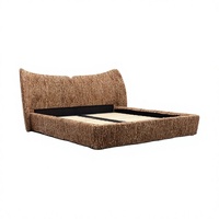 Cabecera Curva Ondulada Tapizada en Tela Chenille con Rayas Verticales, Base de Cama de Madera de Pino, Cama Minimalista con Plataforma para Dormitorio