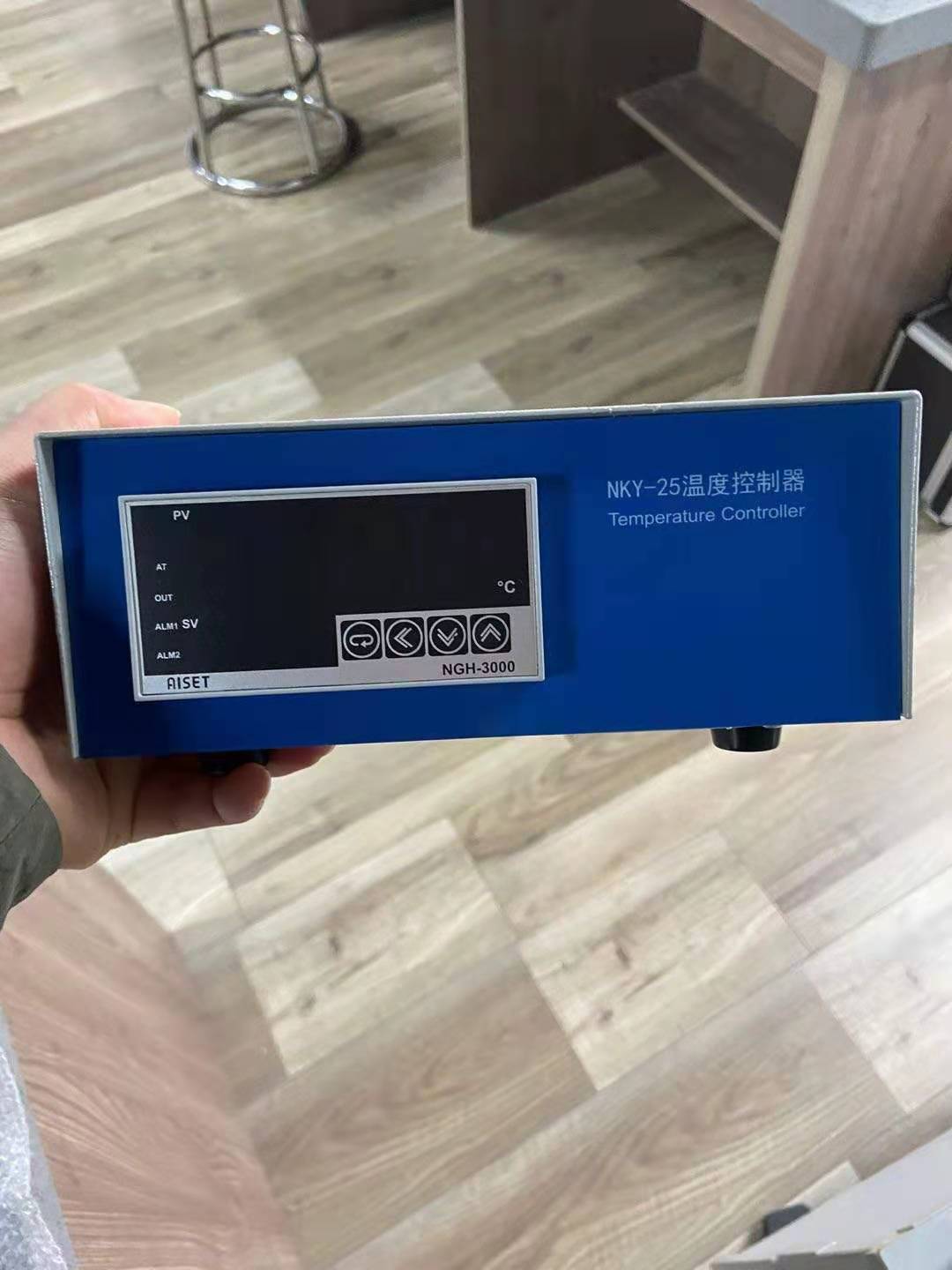 Viscosimètre rotatif numérique de laboratoire A21, viscosimètre rotatif Brookfield pour le pétrole, l'huile ou les cosmétiques