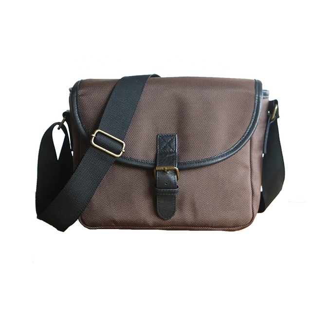 High Quality Vintage Custom Compact Crossbody Camera Shoulder Case Bag with Detachable Adjustable Protection Pad Water Resistant