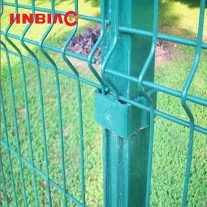 Valla de malla de alambre de maquinilla de afeitar 3D curvada soldada de acero galvanizado Servicio de modelado 3D incluido - Product Image 2