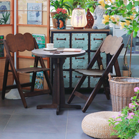 Ensemble de salle à manger d'extérieur pliable moderne, table et chaises résistantes aux intempéries et écologiques pour jardin, balcon, plage, café