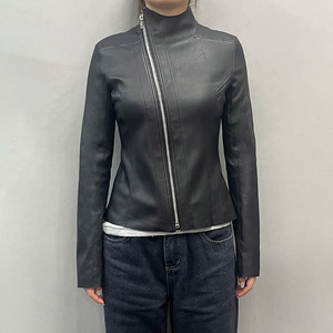 Veste en cuir d'agneau extensible pour <span class=keywords><strong>femme</strong></span>, veste de motard en cuir élastique asymétrique avant-gardiste et ajustée pour <span class=keywords><strong>femme</strong></span> - Product Image 1