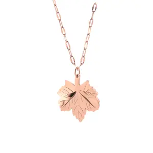 New Arrival Elegant 18k Rose Gold Stainless Steel Canada Autumn Maple Leaf Pendant Chain Necklace
