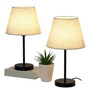 Lampe de table Star World Star Lamp, design métallique plaqué, thème bouddhiste, décoration intérieure, artisanat artisanal - Product Image 1