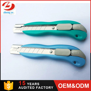 Bonne qualité ABS poignée <span class=keywords><strong>utilitaire</strong></span> couteau casser 18mm couteau de coupe de haute qualité - Product Image 3