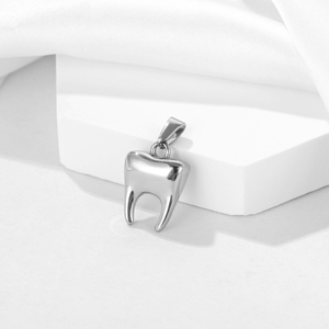 올리비아 스테인리스 스틸 도매 지르콘 하트 귀여운 플라밍고 펜던트 치아 참 펜던트 18k 골드 패션 펜던트 남녀 공용 - Product Image 3