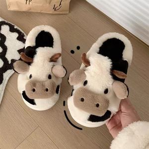 Nouveauté : Pantoufles en peluche vache pour femmes, intérieur et extérieur, mignonnes, douces, chaudes, animales, nuages - Product Image 2