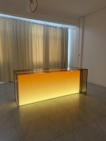 Comptoir de réception en acrylique long et lumineux à LED, sur mesure, de qualité supérieure, pour hôtel, hall d'entrée, club