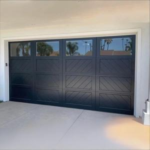 <span class=keywords><strong>Porte</strong></span> de <span class=keywords><strong>garage</strong></span> <span class=keywords><strong>sectionnelle</strong></span> classique en aluminium, bois, acier galvanisé, avec fenêtres en verre noir isolées et alimentation électrique - Product Image 1