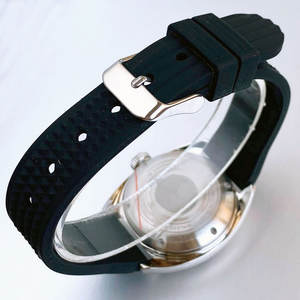 Orologio Subacqueo Tandorio NH35A 10atm per Uomo, Vetro Zaffiro Bombato AR, Data, Acciaio 36MM, Nero/Rosso/Verde - Product Image 6